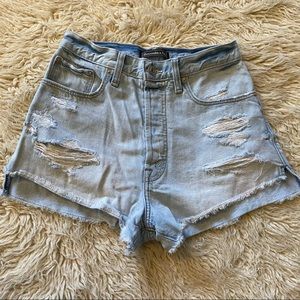 Abercrombie high rise short
